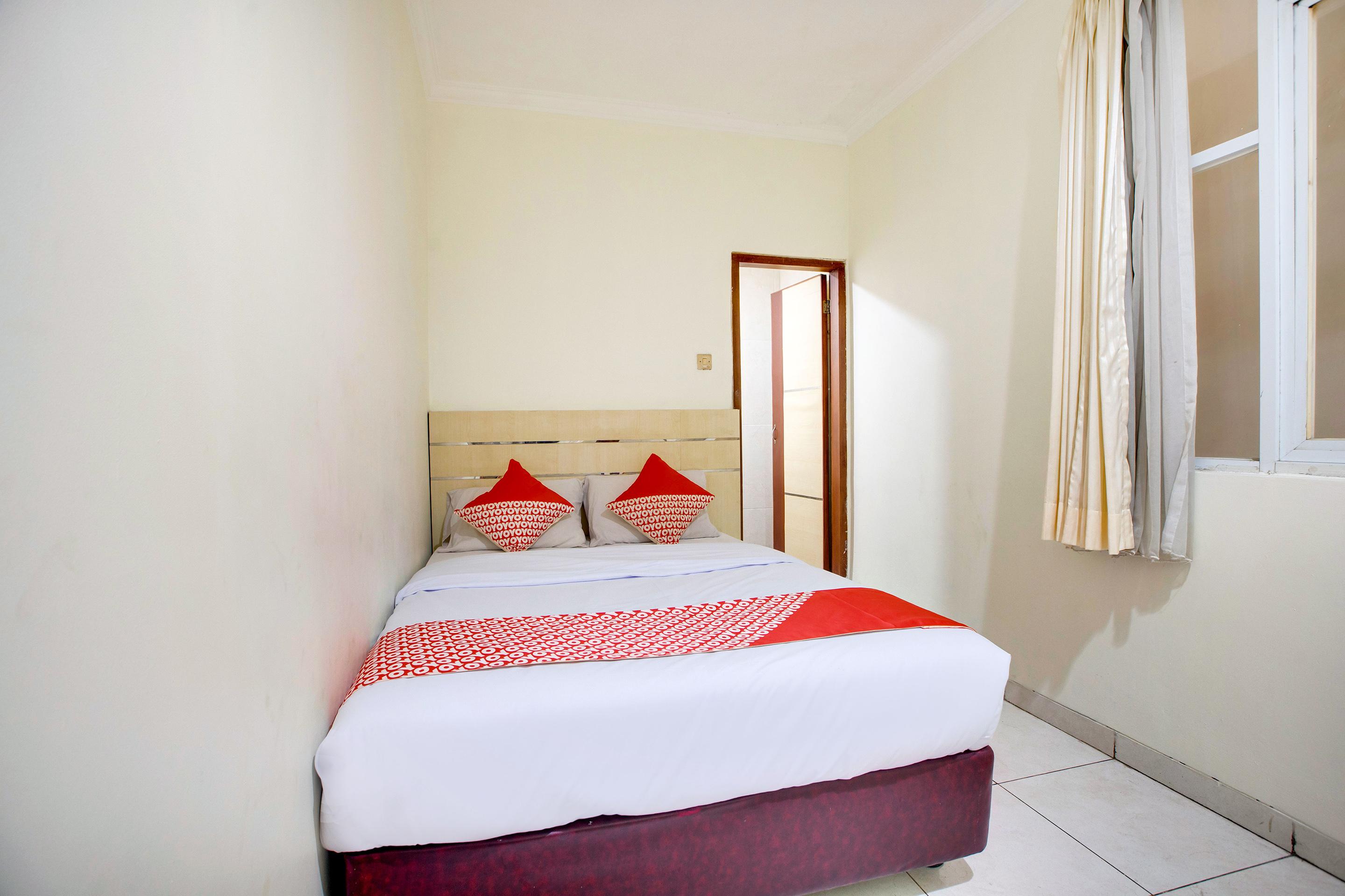 Reddoorz @ Hotel Arimbi Dewi Sartika Baru บันดุง ภายนอก รูปภาพ